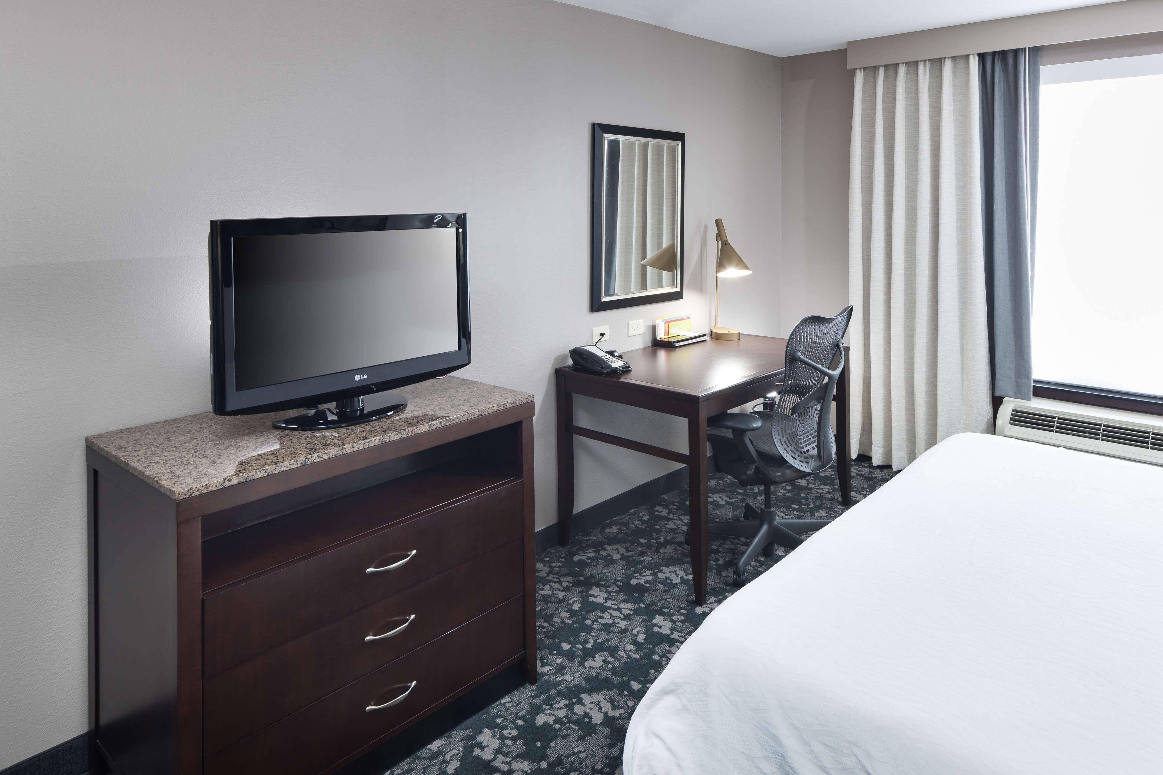 Hilton Garden Inn Cincinnati/Mason Exteriör bild