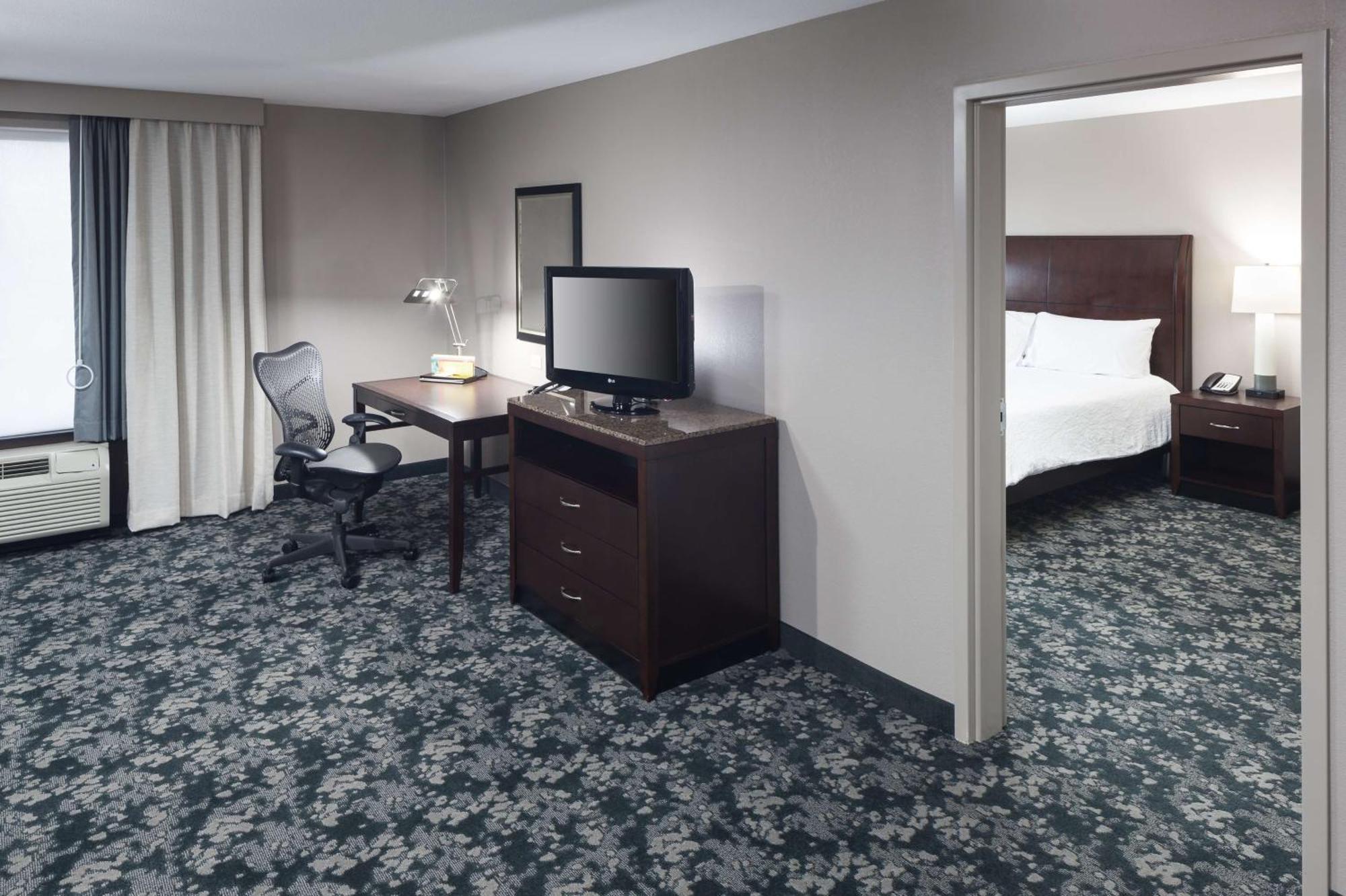 Hilton Garden Inn Cincinnati/Mason Exteriör bild