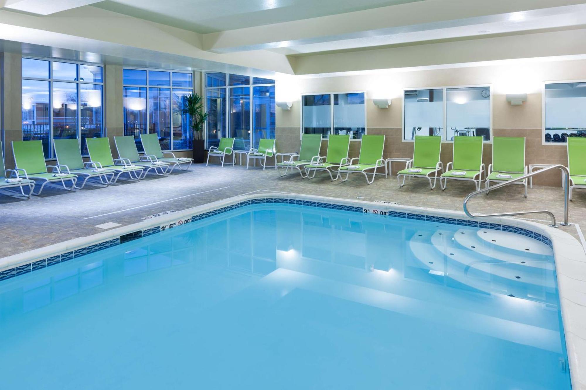 Hilton Garden Inn Cincinnati/Mason Exteriör bild